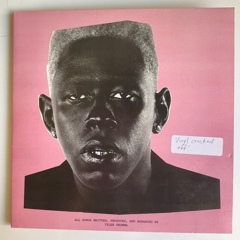 Vinyl Igor, cracked, for parts only!